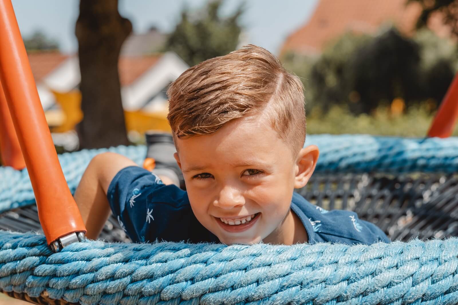 Authentische Kinderfotos aus dem Kindergarten